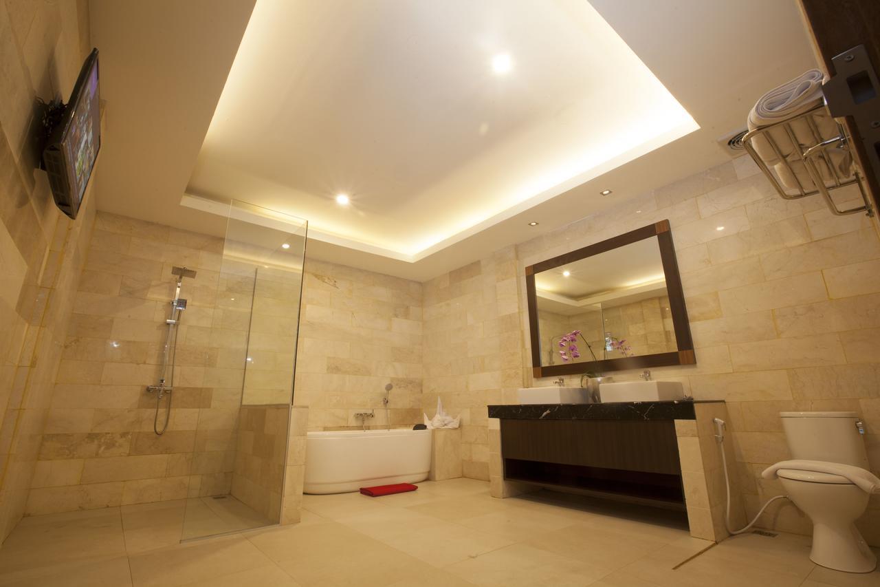 Grand Mulya Hotel בוגור מראה חיצוני תמונה